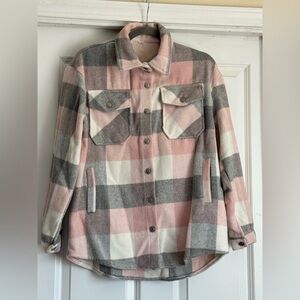 Women’s XS Pink Grey Gray Off White Plaid Button Up Shirt Jacket Shacket